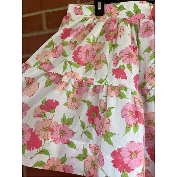 Vintage Style Plus Size Flower Skirt - Picture 2 of 4